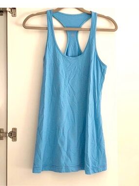 Lululemon COOL racerback blue striped  tabk size 10